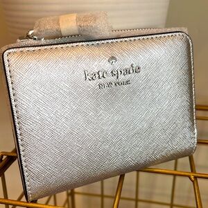 NWT Saffiano Leather Madison Lzip Wallet (Lunar Light)